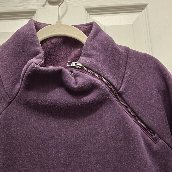 Women's Athleta cozy Karma Asymmetrical pullover sweatshirt/ sweater Sz L - Picture 5 of 16